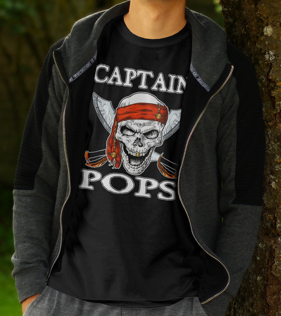 Captain Pops Funny Halloween Pirate Skull T-Shirt