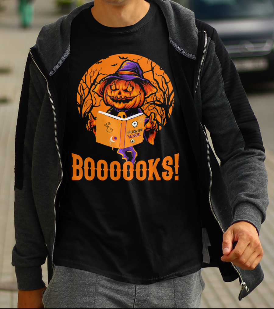 BOOOOKS Halloween Magic Pumpkin Reading Spooky Trees T-Shirt