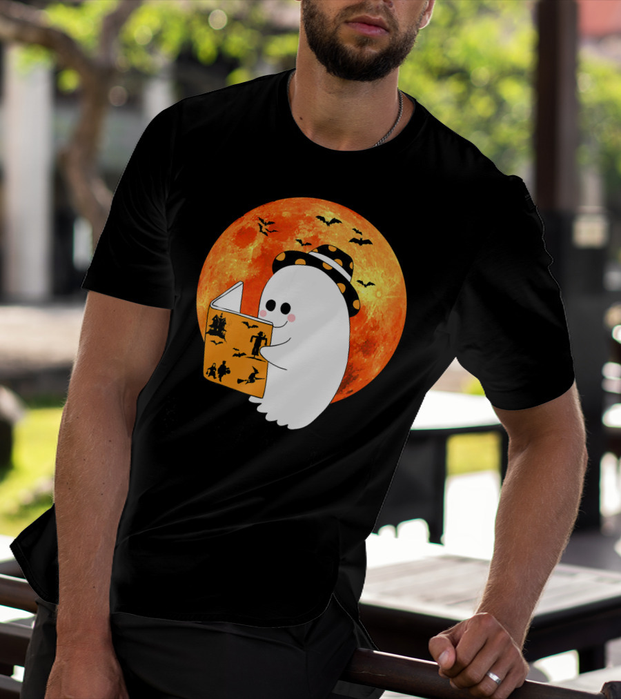 Halloween Ghost Reading Boo Books With Orange Moon And Bats T-Shirt