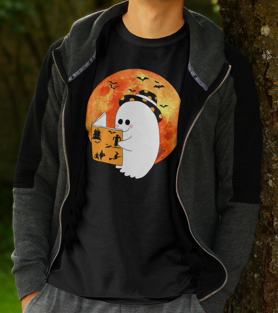 Halloween Ghost Reading Boo Books With Orange Moon And Bats T-Shirt