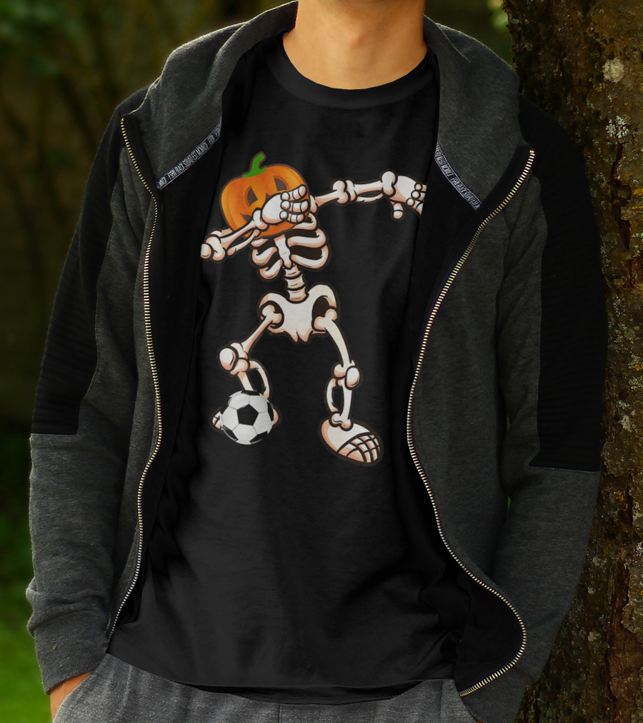 Funny Halloween Dabbing Skeleton Pumpkin Head With Soccer Ball T-Shirt