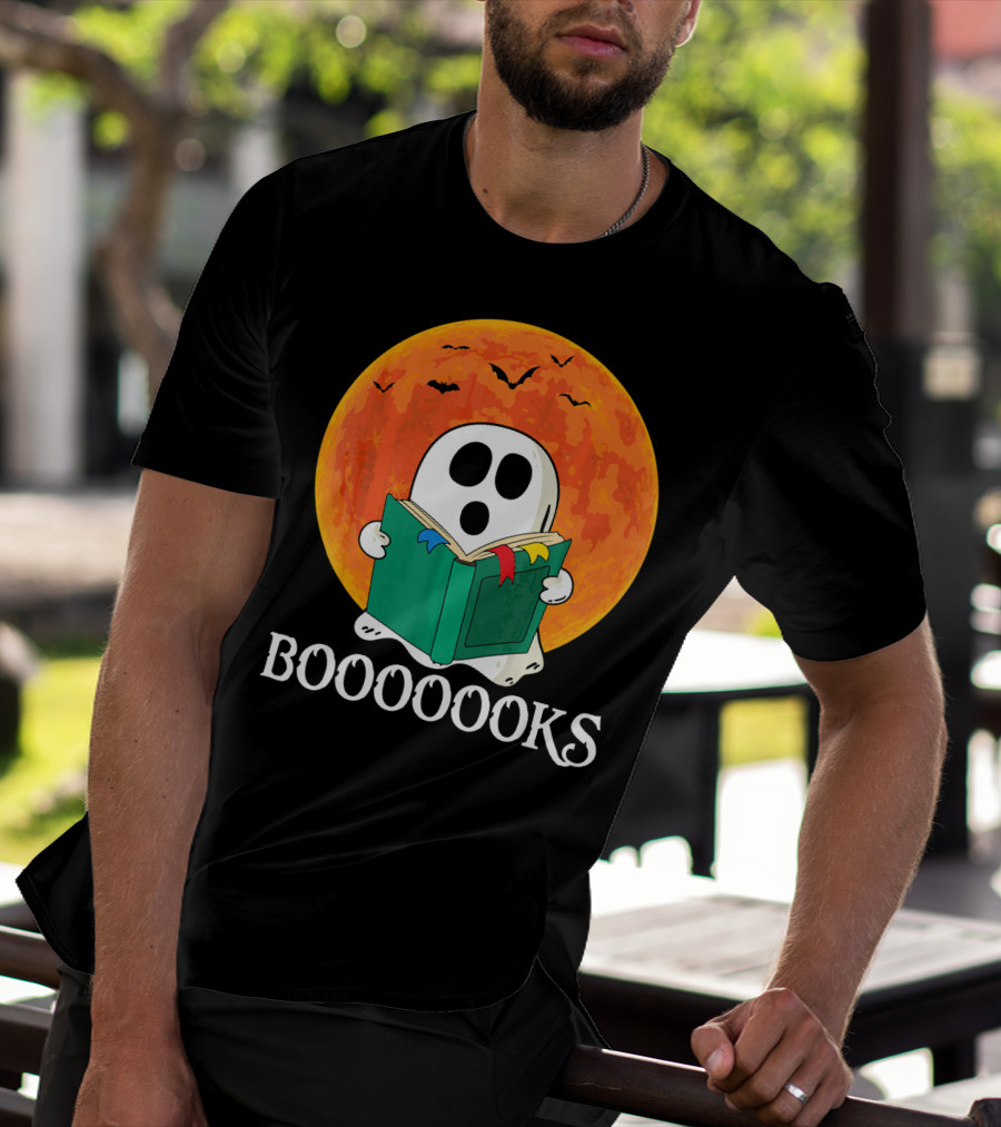 Funny Halloween Booooks Cute Ghost Reading With Full Moon And Bats T-Shirt