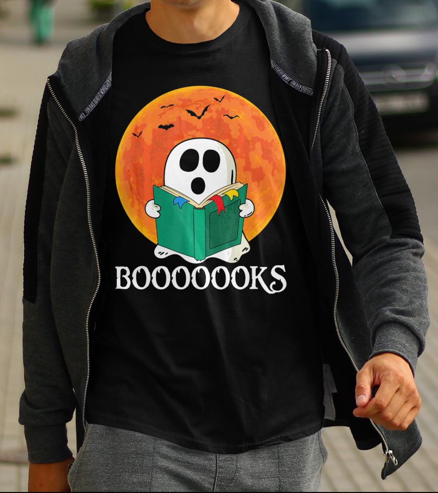 Funny Halloween Booooks Cute Ghost Reading With Full Moon And Bats T-Shirt