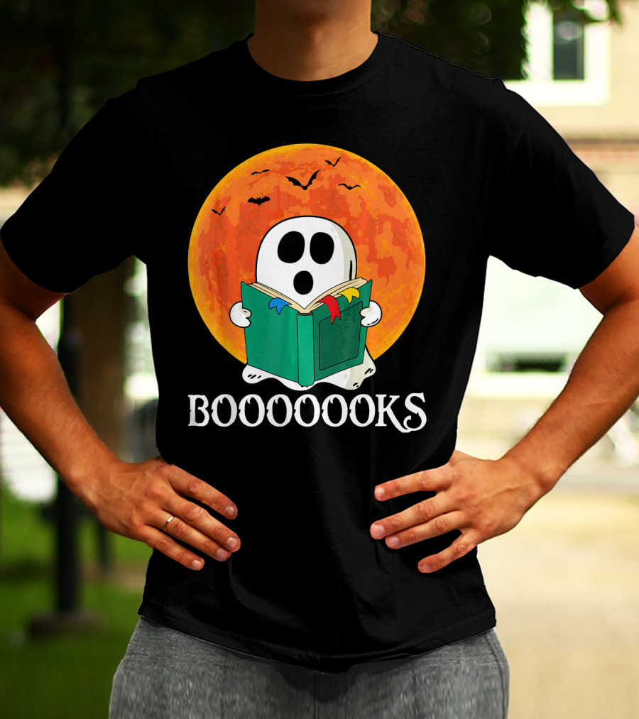 Funny Halloween Booooks Cute Ghost Reading With Full Moon And Bats T-Shirt