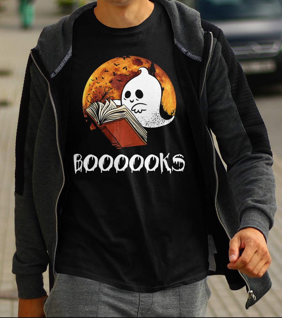 Booooooks Boo Reading Books Hall Ghost With Open Book And Moon Bats T-Shirt