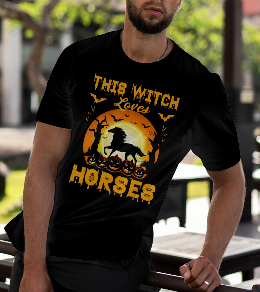 This Witch Loves Horses Halloween Moon And Pumpkins T-Shirt