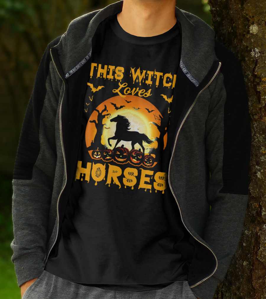 This Witch Loves Horses Halloween Moon And Pumpkins T-Shirt
