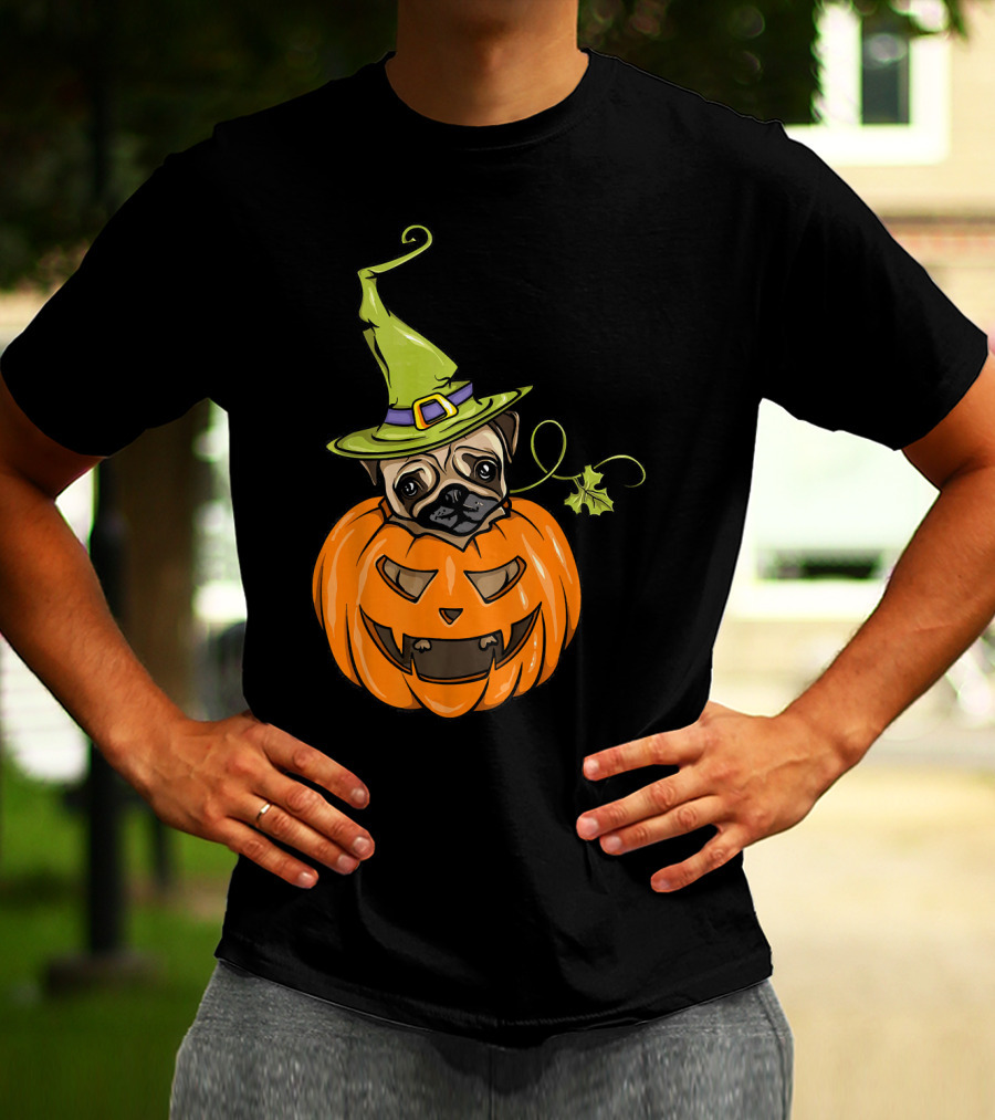 Pumpkin Pug Witch Halloween Costume Women T-Shirt