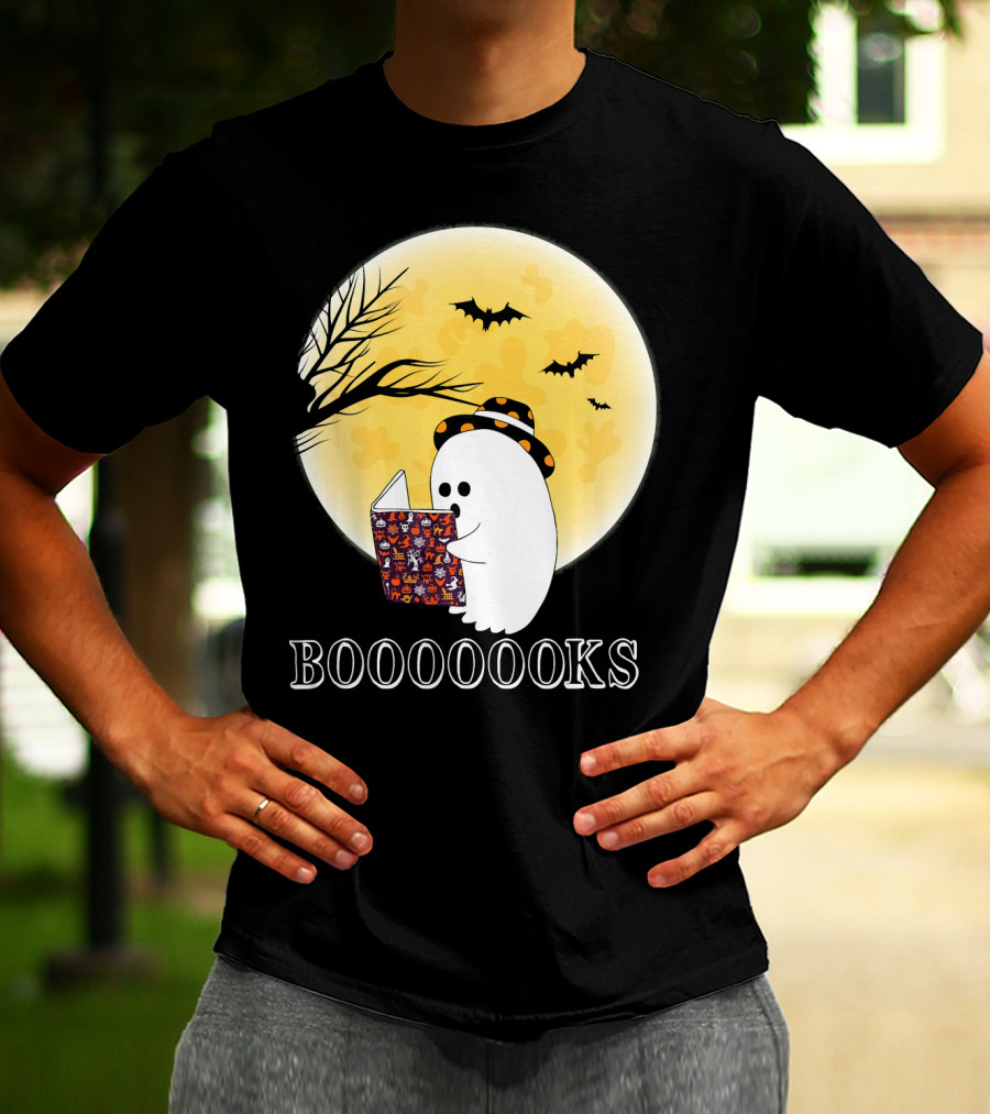 Booooooks Boo Ghost Reading Under The Full Moon Halloween T-Shirt
