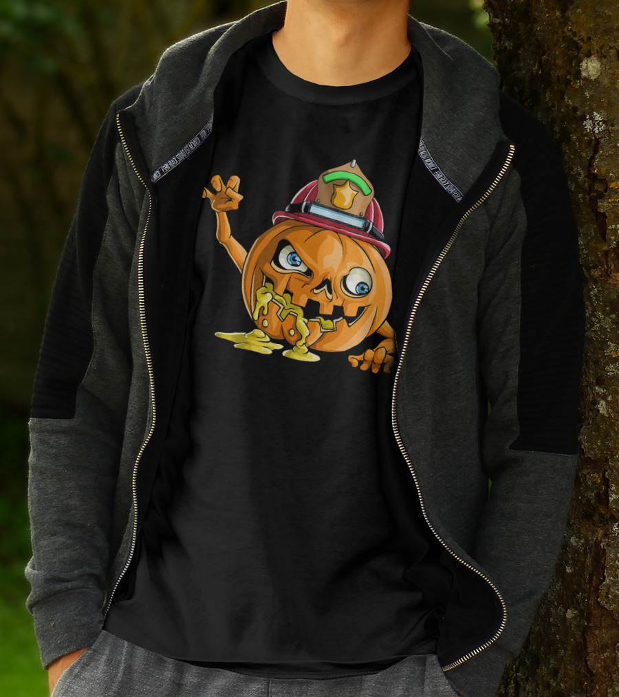 Zombie Pumpkin Firefighter Halloween Jack-O'-Lantern With Fireman's Helmet T-Shirt