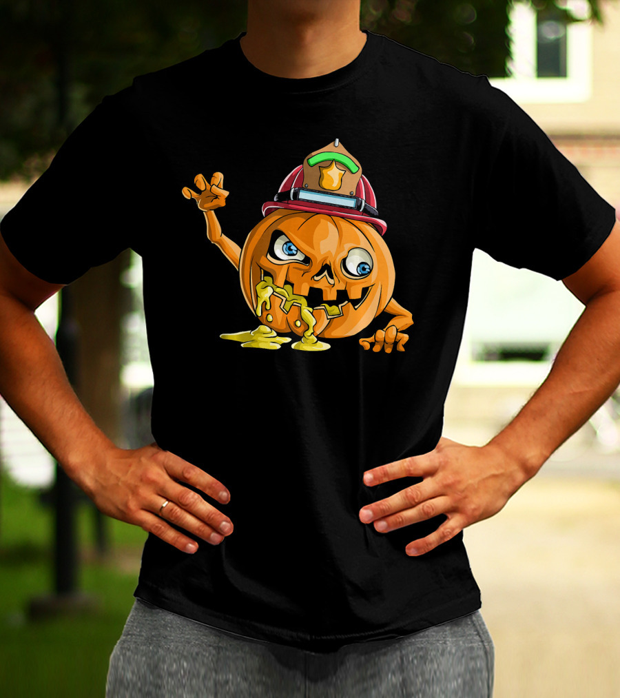 Zombie Pumpkin Firefighter Halloween Jack-O'-Lantern With Fireman's Helmet T-Shirt