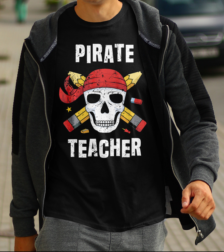 Pirate Teacher Skull With Pencils And Bandana T-Shirt