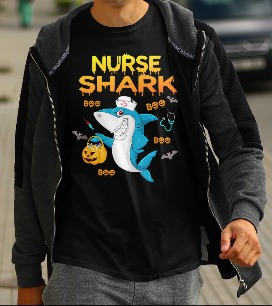 Nurse Shark Halloween Boo Pumpkin Bats Stethoscope T-Shirt