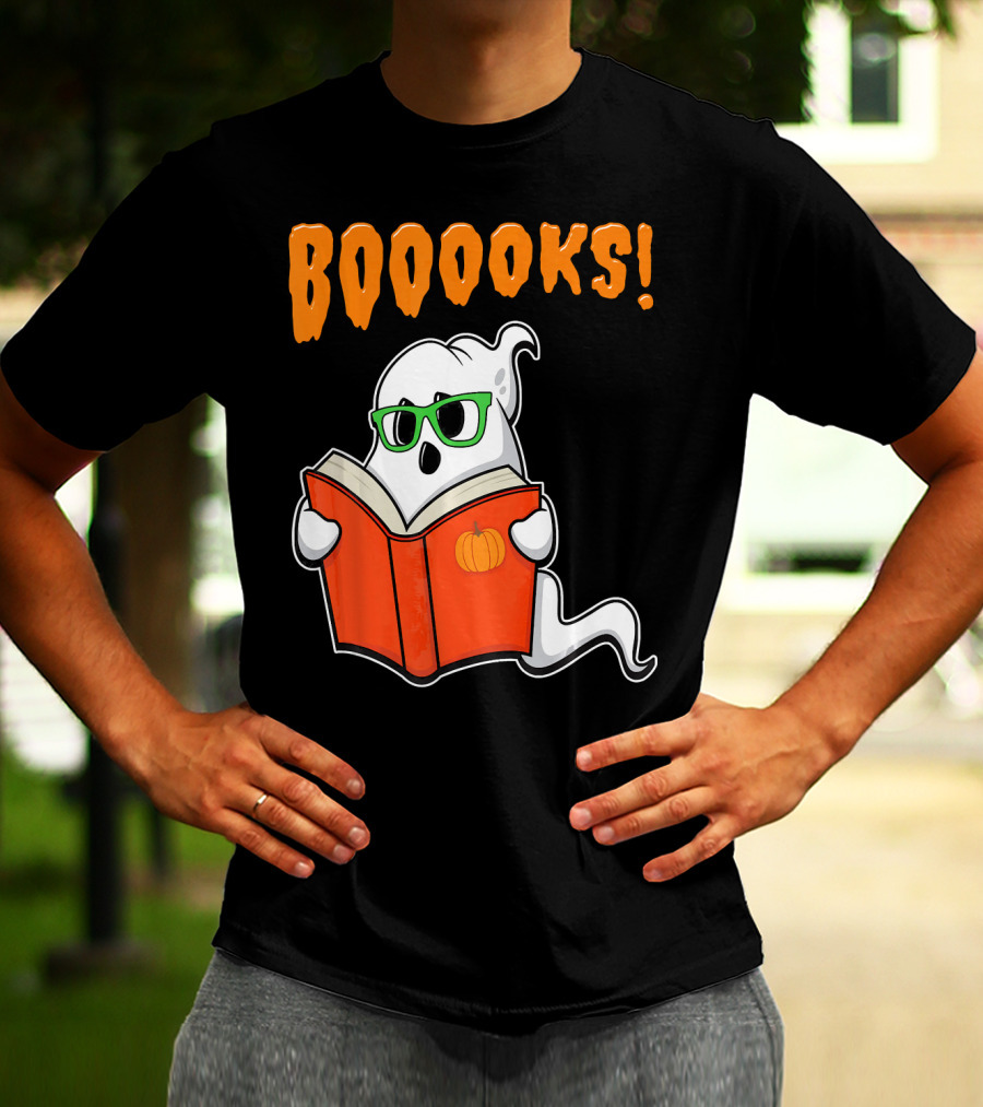 Booooks Ghost With Green Glasses And Pumpkin Book Funny Teacher Halloween T-Shirt