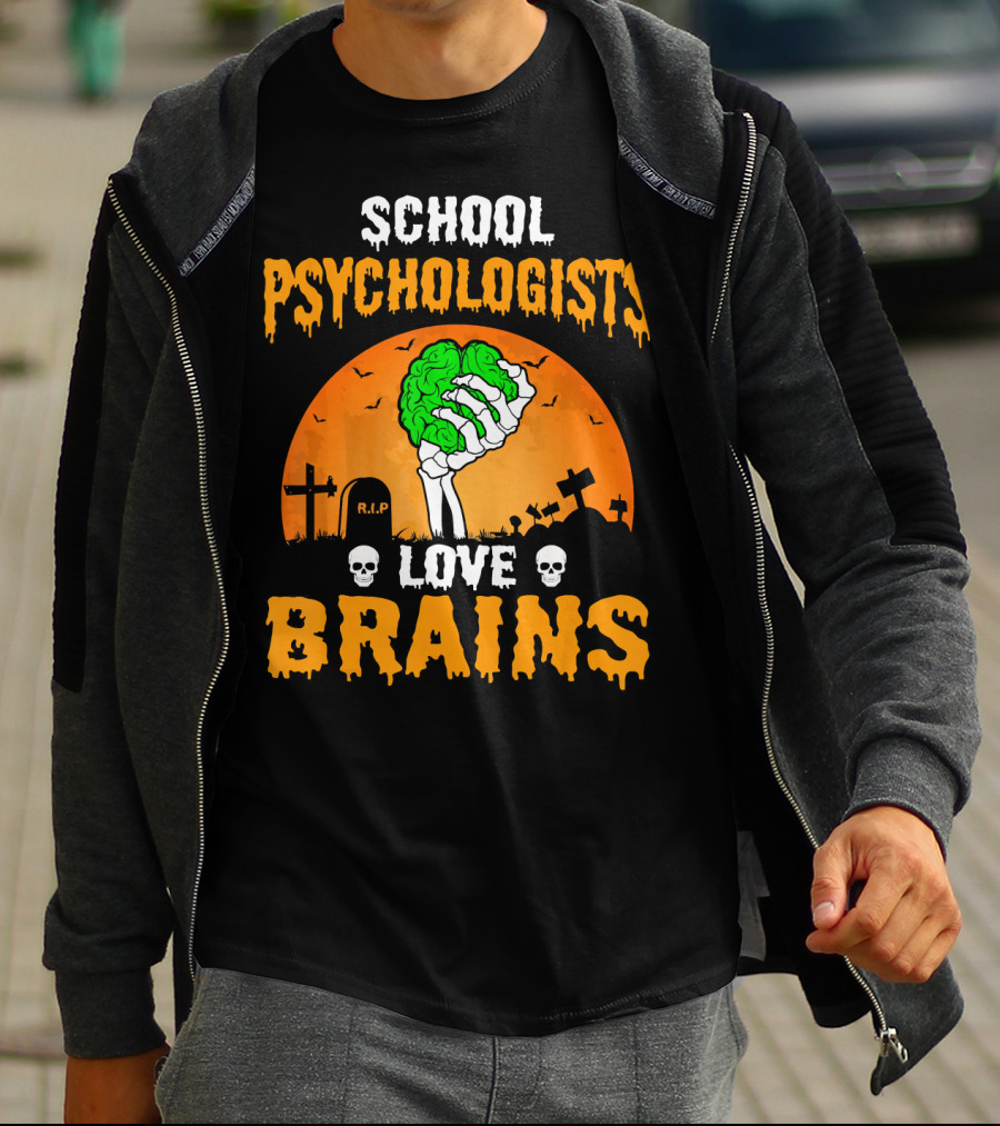 School Psychologists Love Brains Zombie Graveyard T-Shirt