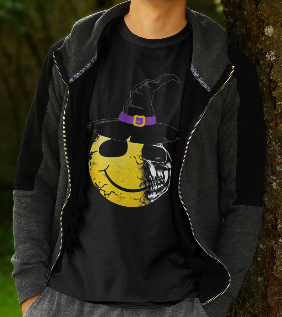 Halloween Witch Hat Smiley Half Skull Face T-Shirt