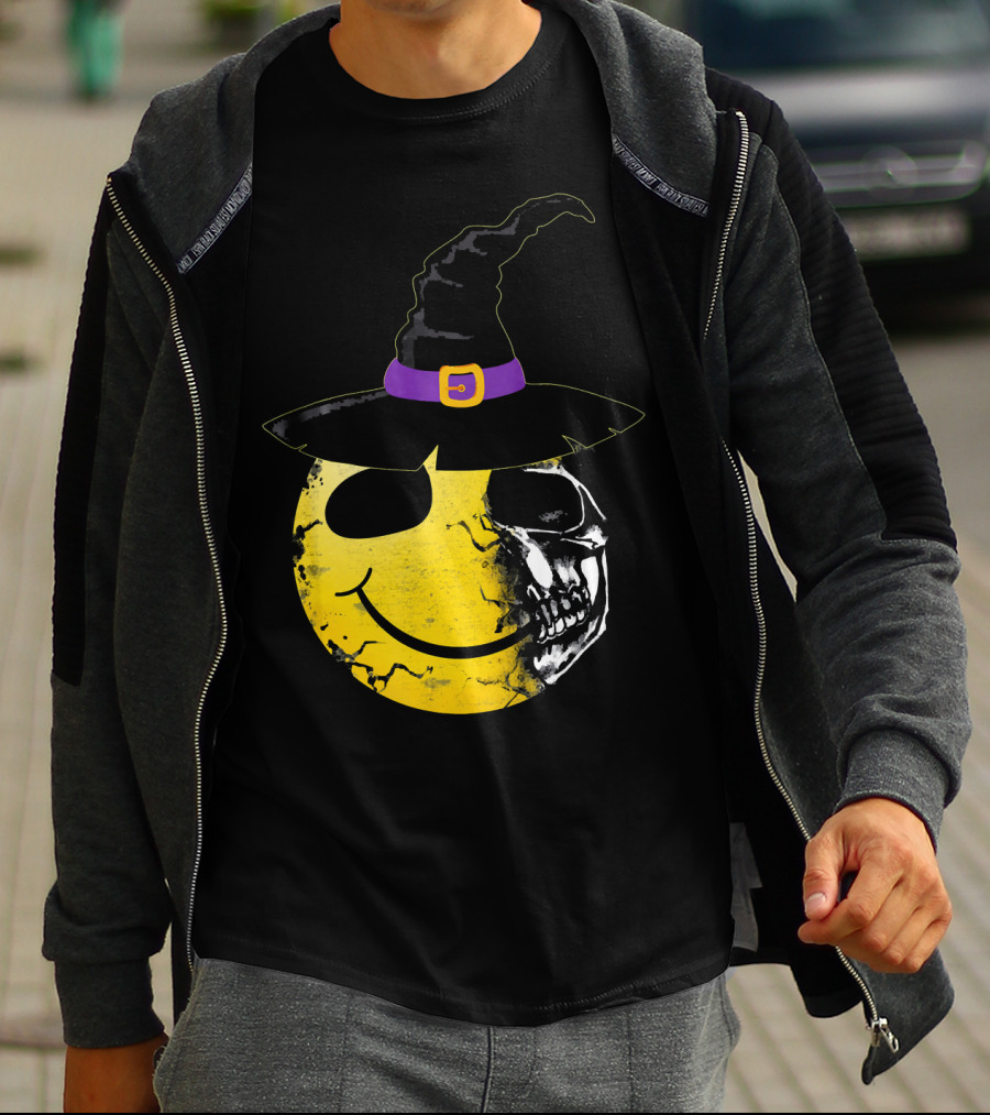 Halloween Witch Hat Smiley Half Skull Face T-Shirt