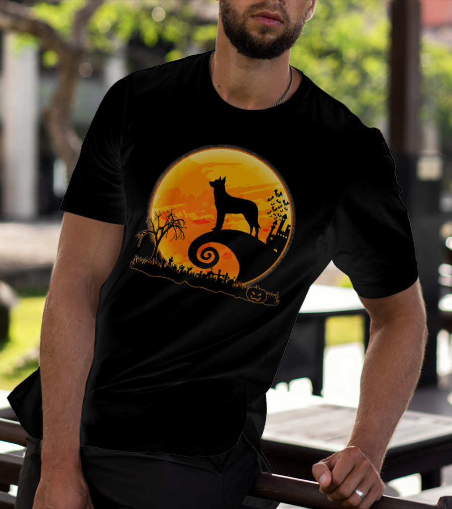 Beauceron Dog Halloween Moon Spooky Night Scene T-Shirt