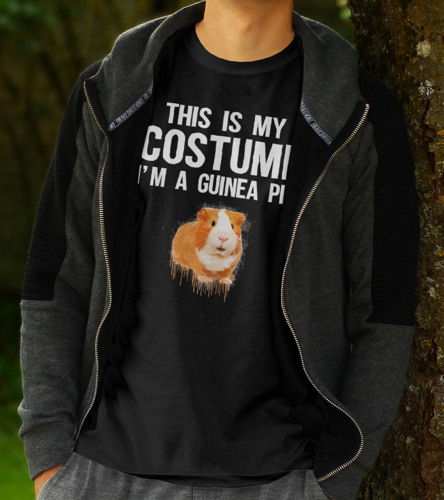 THIS IS MY COSTUME I'M A GUINEA PIG T-Shirt