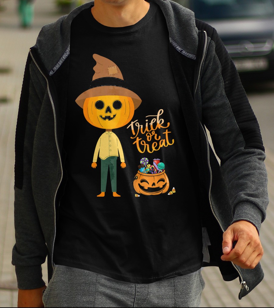 Trick Or Treat Funny Cute Halloween Pumpkin With Candy And Patchwork Hat T-Shirt