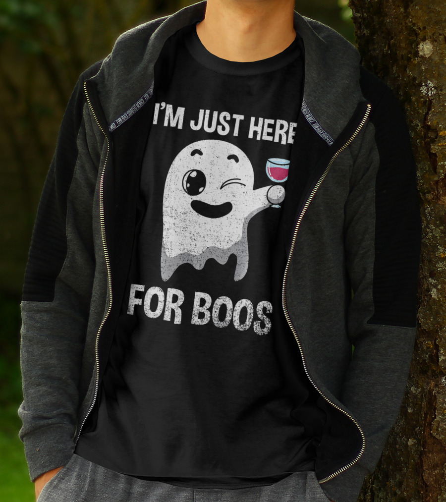 I'M JUST HERE FOR BOOS Ghost Holding Wine Glass T-Shirt