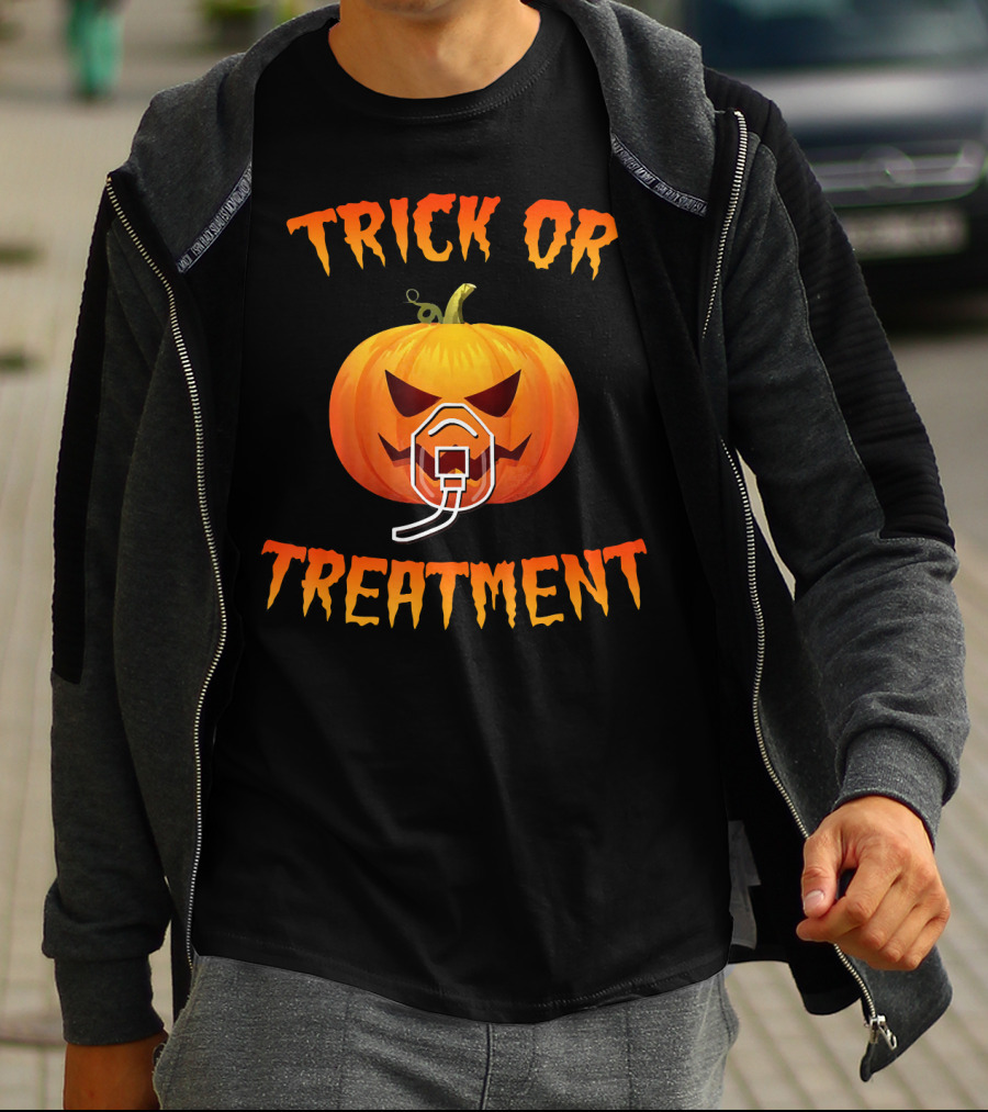 Trick Or Treatment Halloween Respiratory Therapist Pumpkin T-Shirt