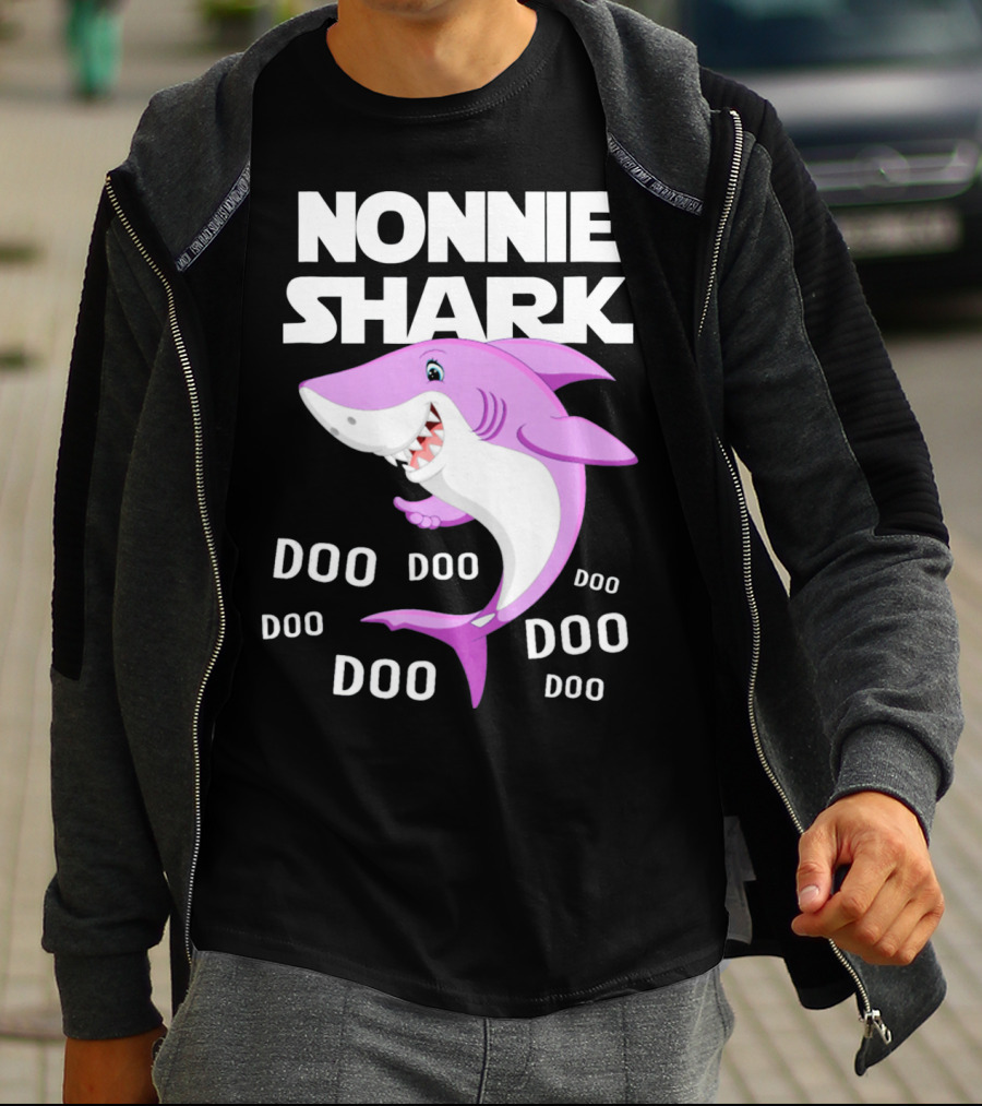 Nonnie Shark Doo Doo Doo Grandma Gift T-Shirt