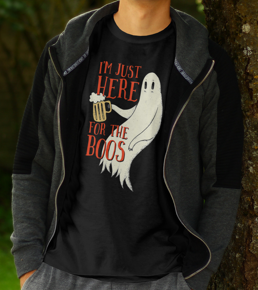 I'm Just Here For The Boos Ghost Holding Beer T-Shirt