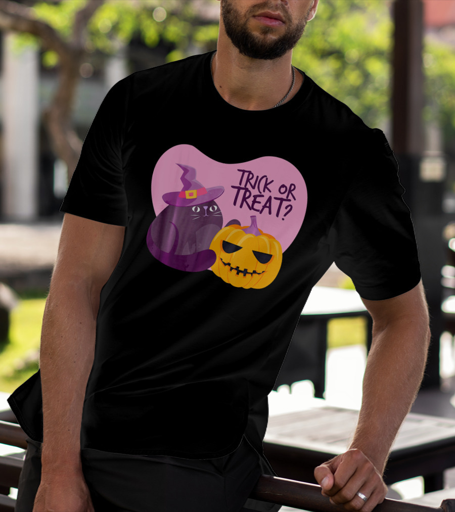 Trick Or Treat Happy Halloween Day Kids Halloween Pump T-Shirt