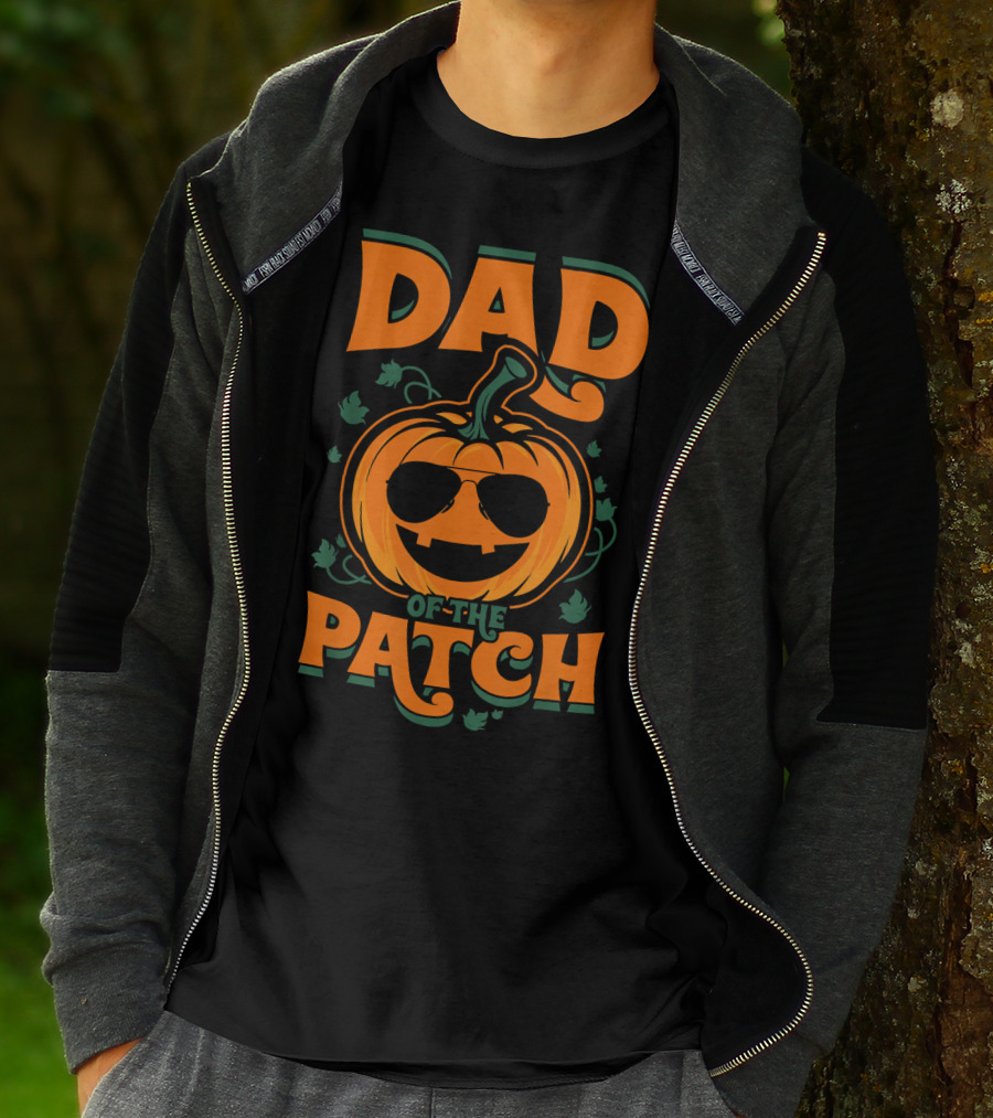 Dad Of The Patch Pumpkin Sunglasses Halloween Family Fun T-Shirt
