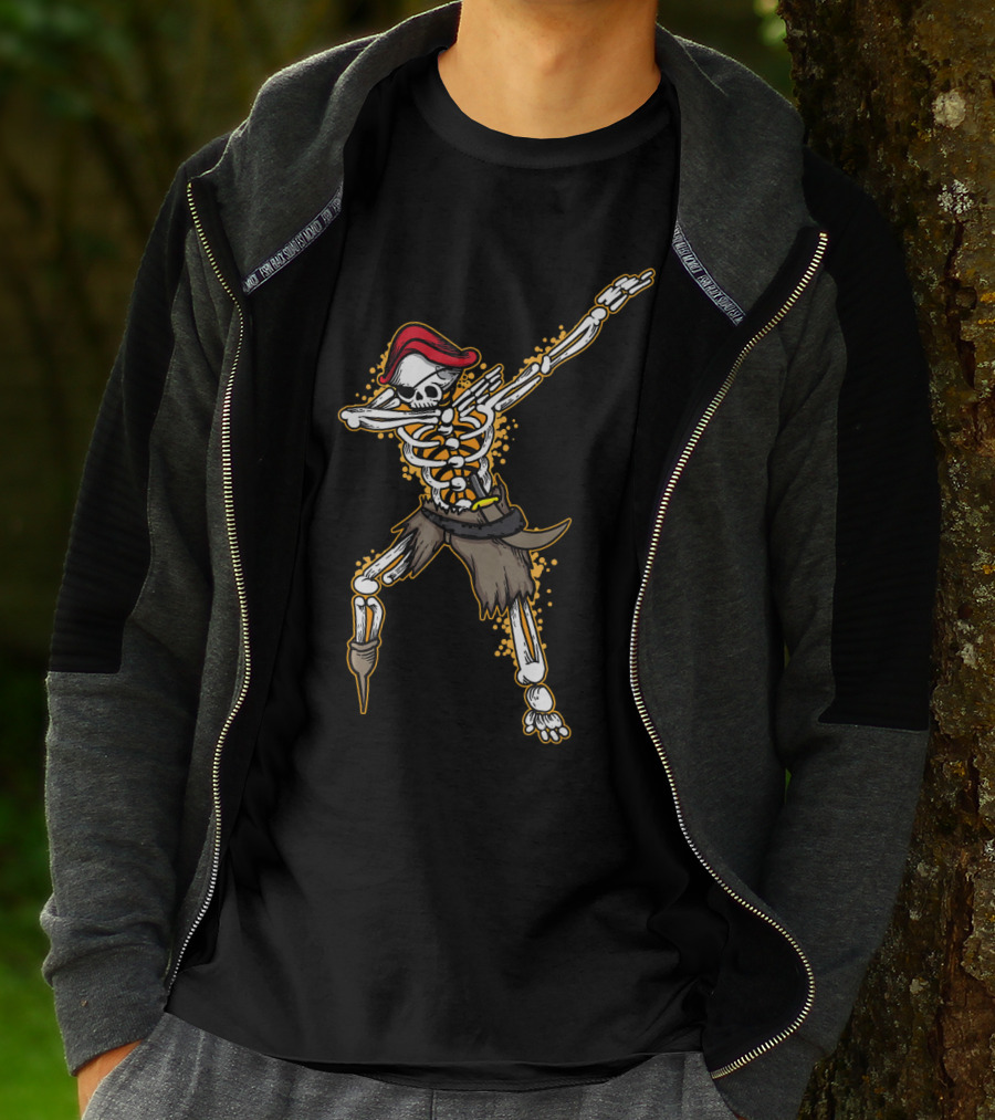 Dabbing Pirate Skeleton Funny Zo T-Shirt