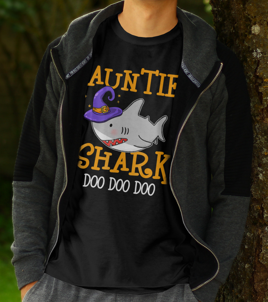 Auntie Shark Doo Doo Doo Funny Halloween With Witch Hat T-Shirt