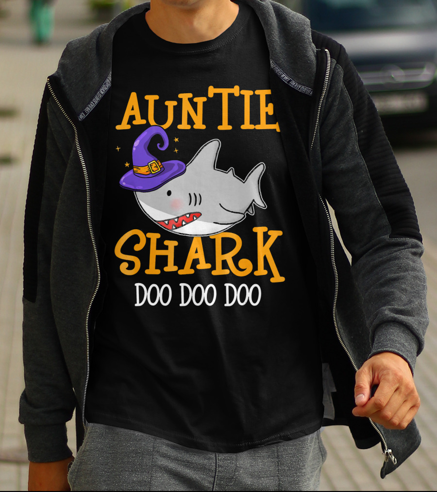 Auntie Shark Doo Doo Doo Funny Halloween With Witch Hat T-Shirt