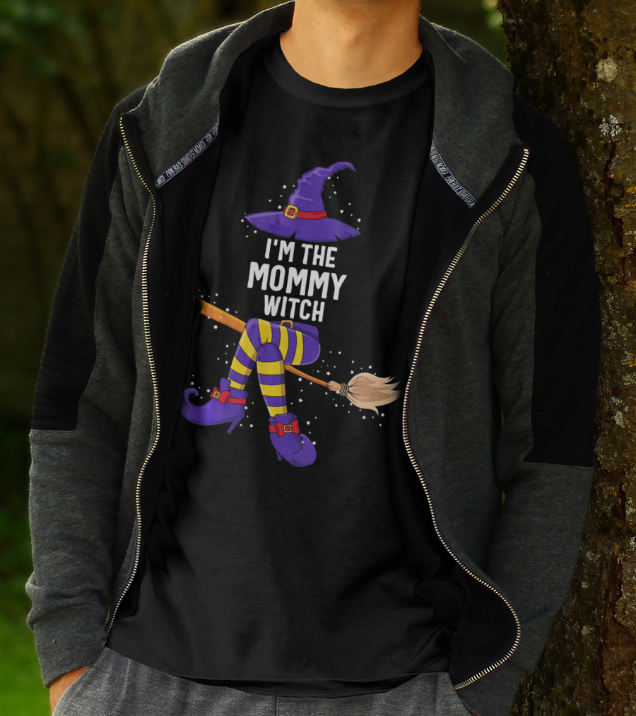 I'm The Mommy Witch Halloween Match With Hat Broomstick And Boots T-Shirt