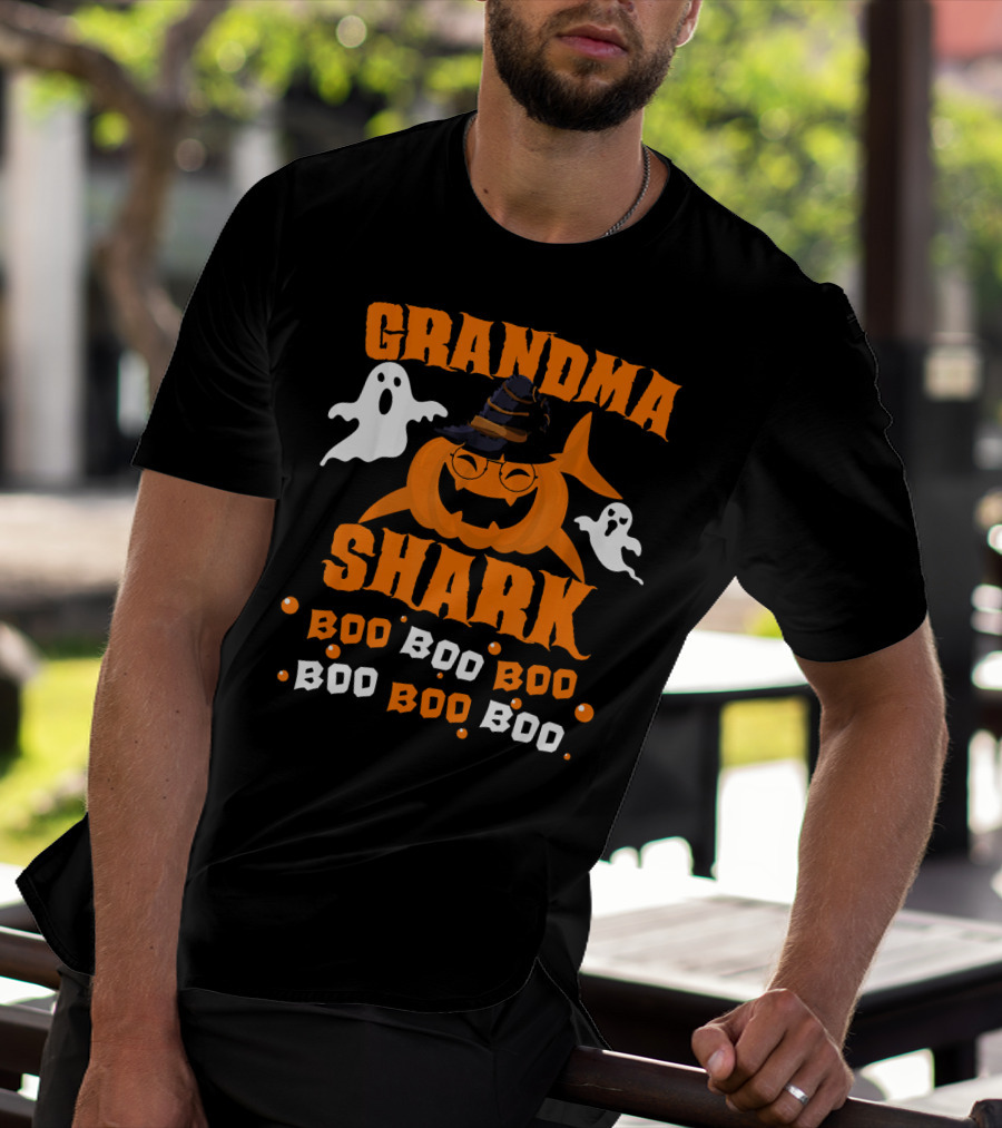 Grandma Shark Witch Boo Boo Boo Halloween Ghosts T-Shirt