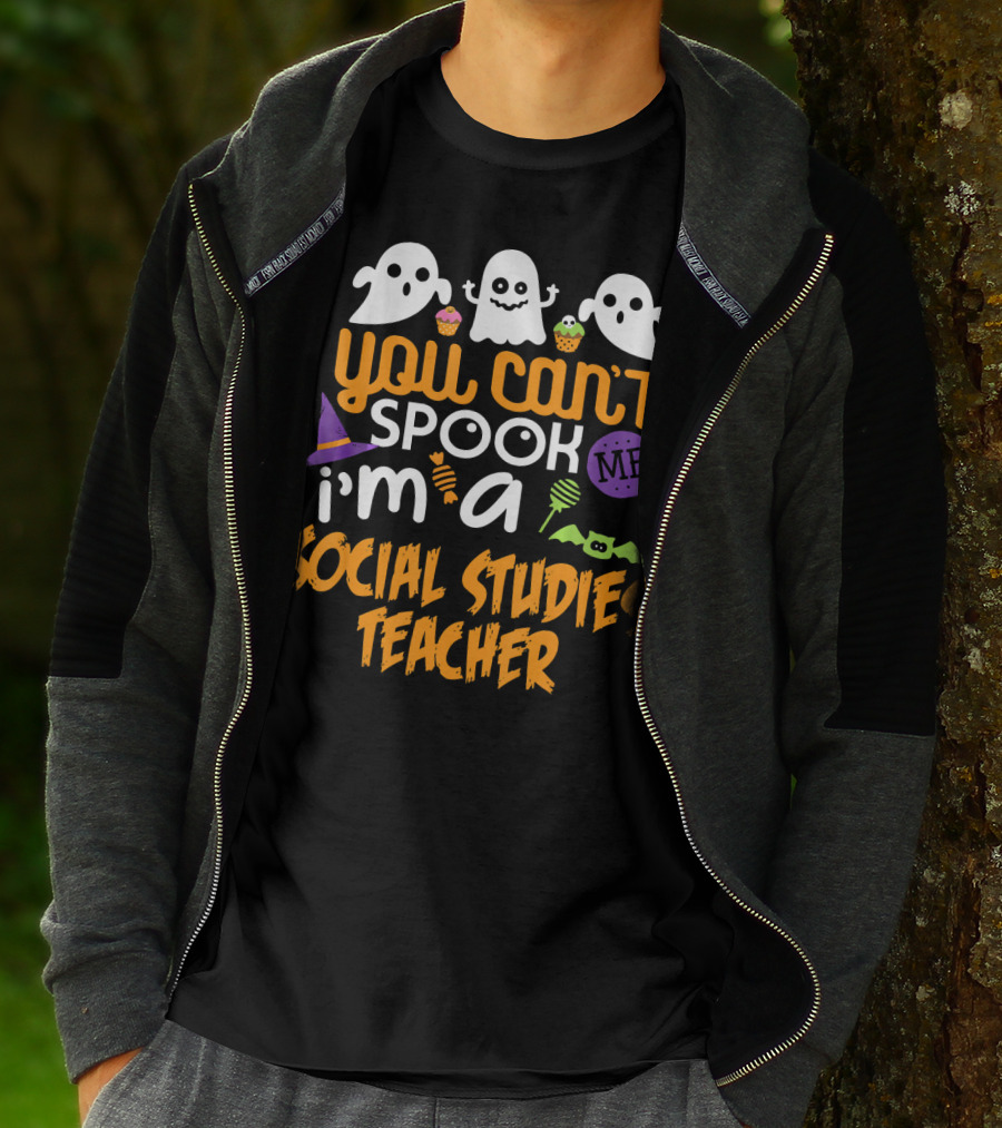 You Can't Spook Me I'm A Social Studies Teacher Halloween Ghost Cupcake T-Shirt