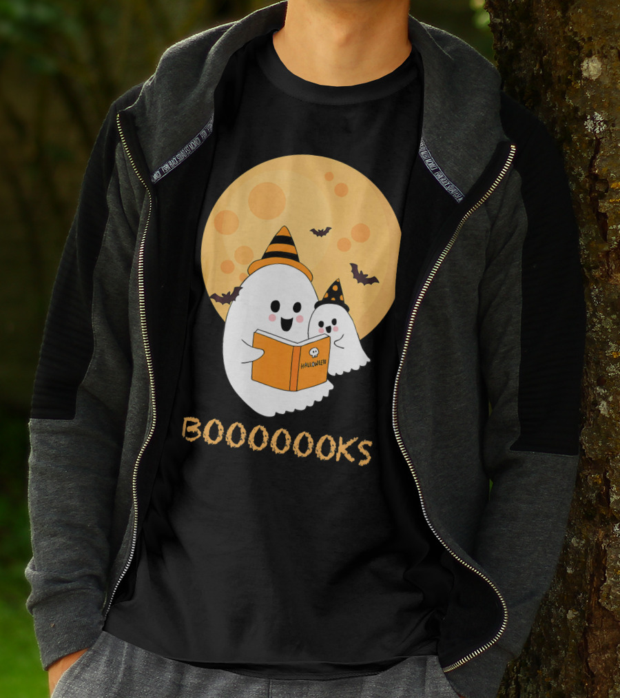 Halloween Ghosts Reading Boooooks Under Full Moon T-Shirt