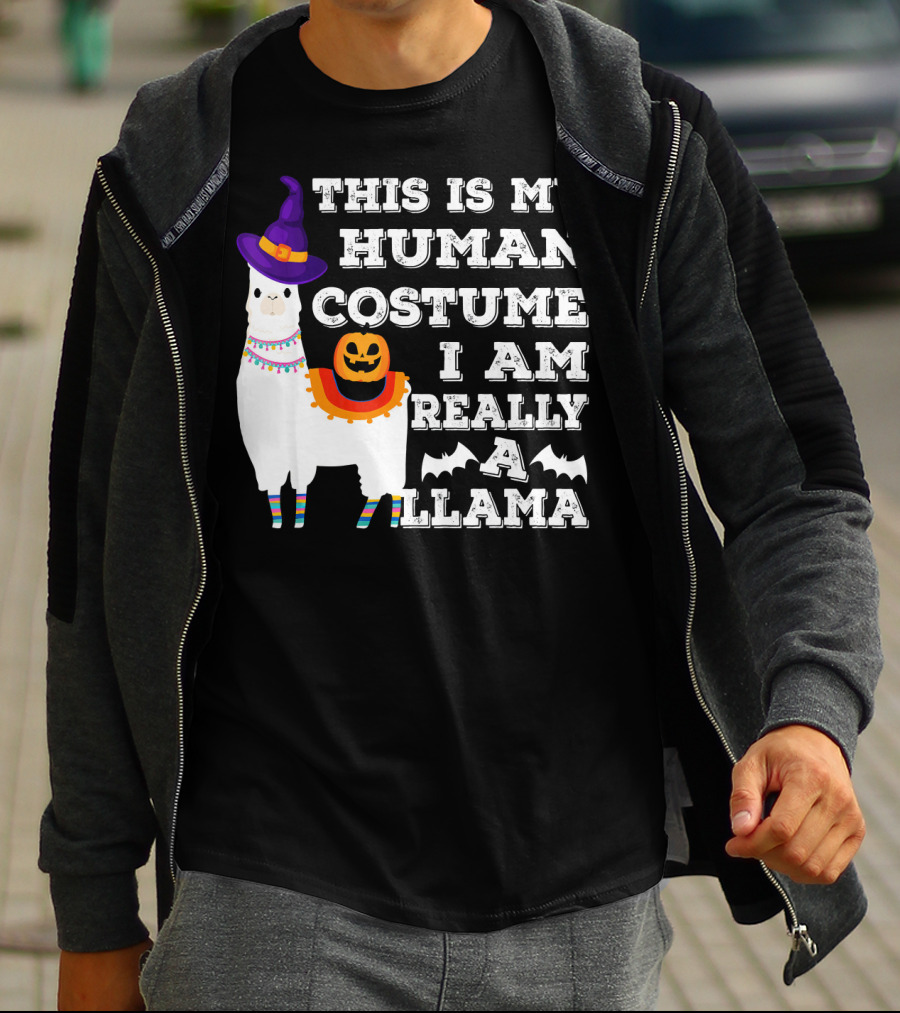 THIS IS MY HUMAN COSTUME I AM REALLY A LLAMA HALLOWEEN WITCH HAT PUMPKIN BAT T-Shirt