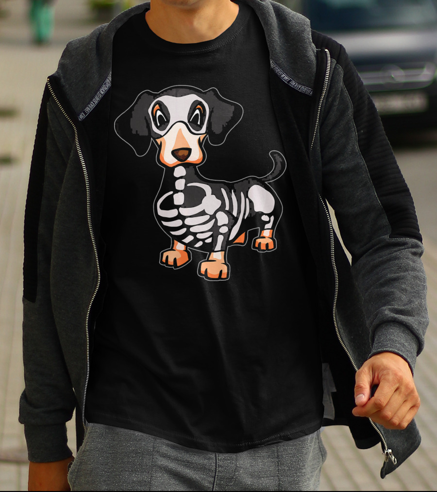 Funny Dachshund Skeleton Bones Halloween Dog T-Shirt