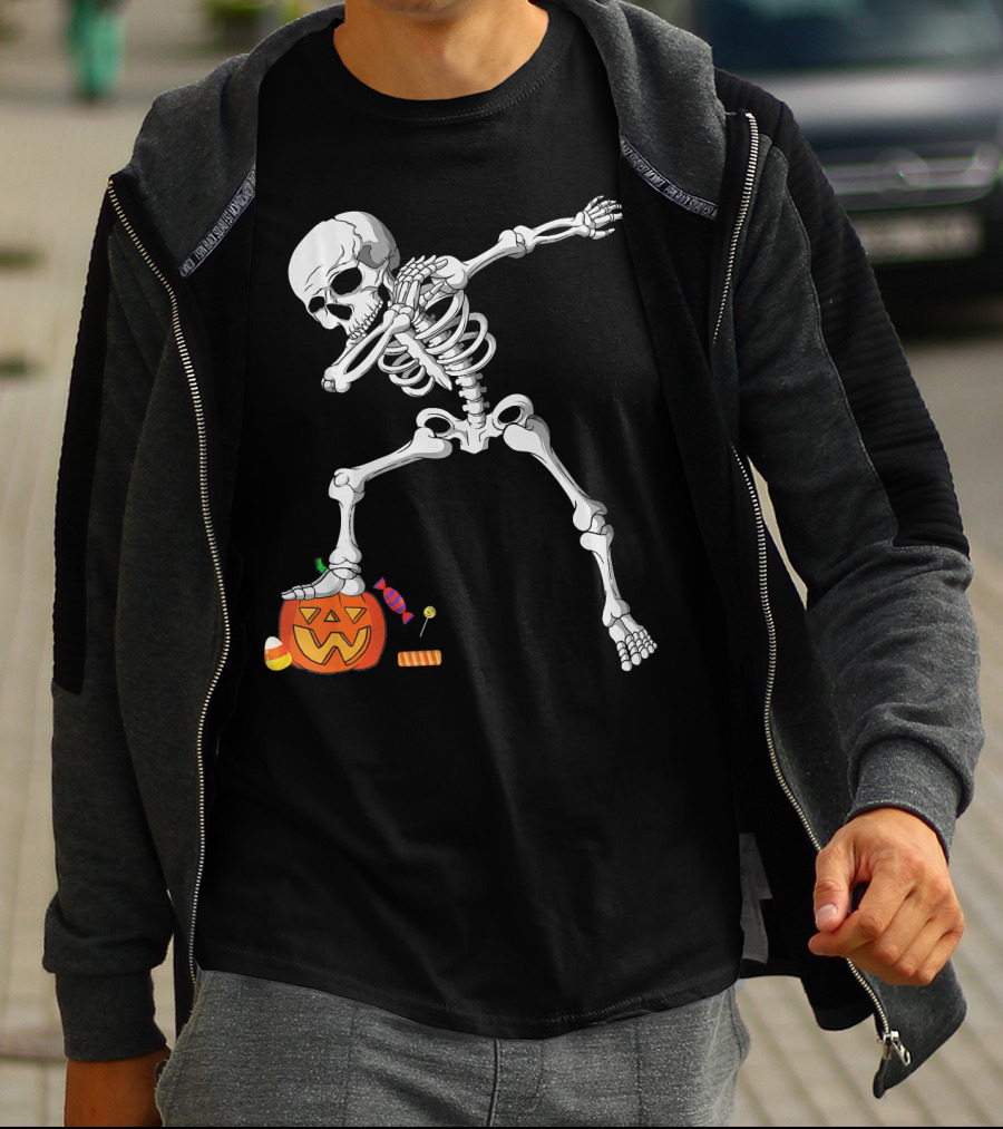 Halloween Skeleton Dabbing On Pumpkin With Candy T-Shirt