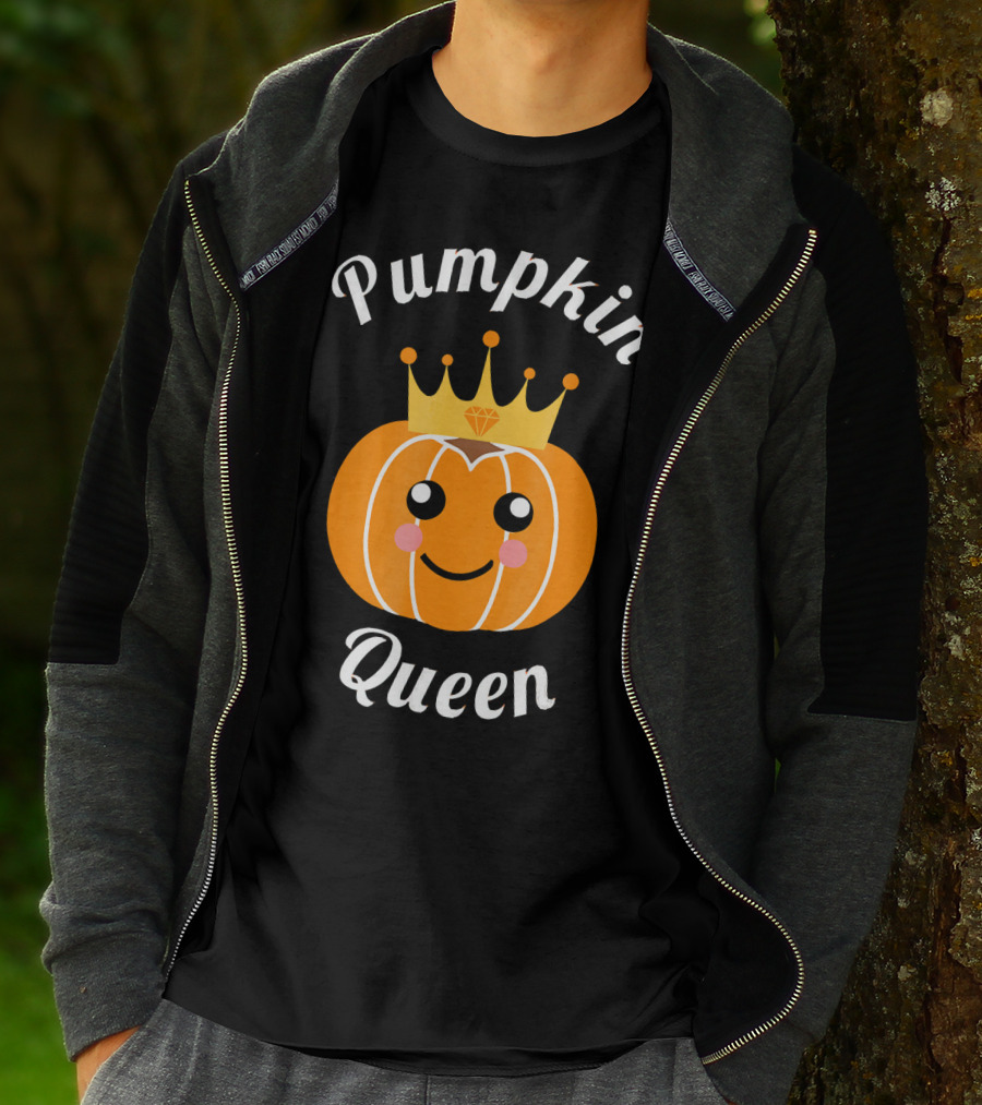 Pumpkin Queen Cute Pumpkin With Crown And Smile T-Shirt