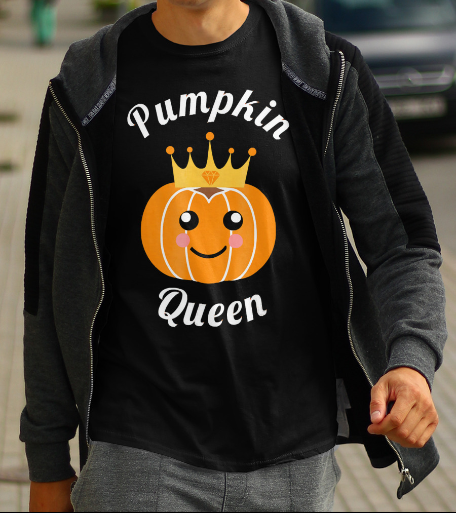 Pumpkin Queen Cute Pumpkin With Crown And Smile T-Shirt