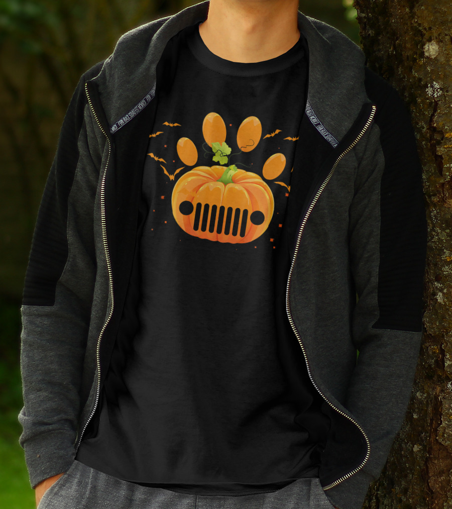 Jeep Pumpkin Dog Paw Halloween Bats Perfect T-Shirt