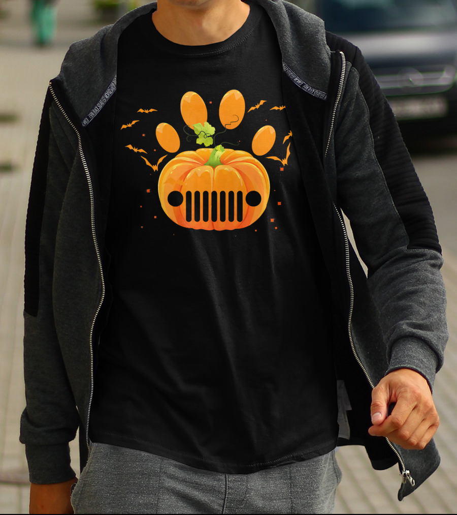 Jeep Pumpkin Dog Paw Halloween Bats Perfect T-Shirt