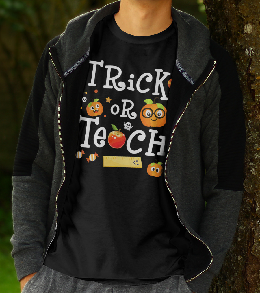 Trick Or Teach Scary Pumpkin Student Halloween T-Shirt