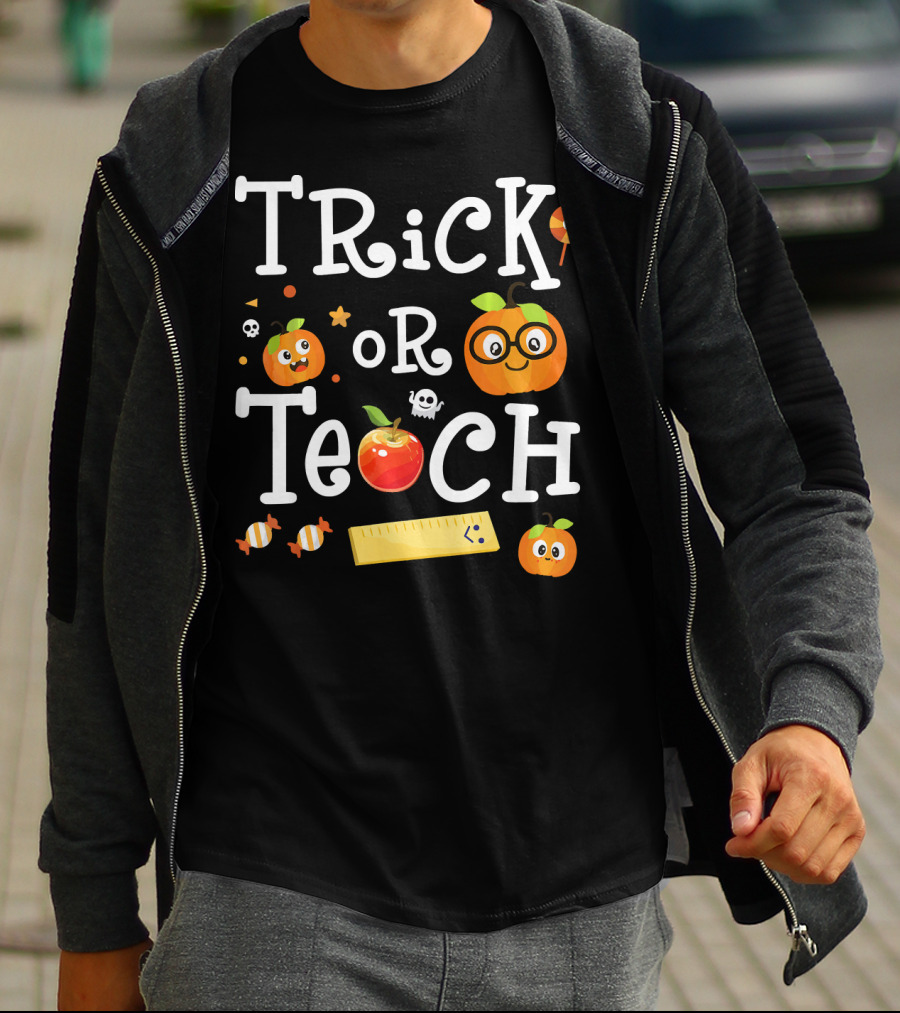 Trick Or Teach Scary Pumpkin Student Halloween T-Shirt