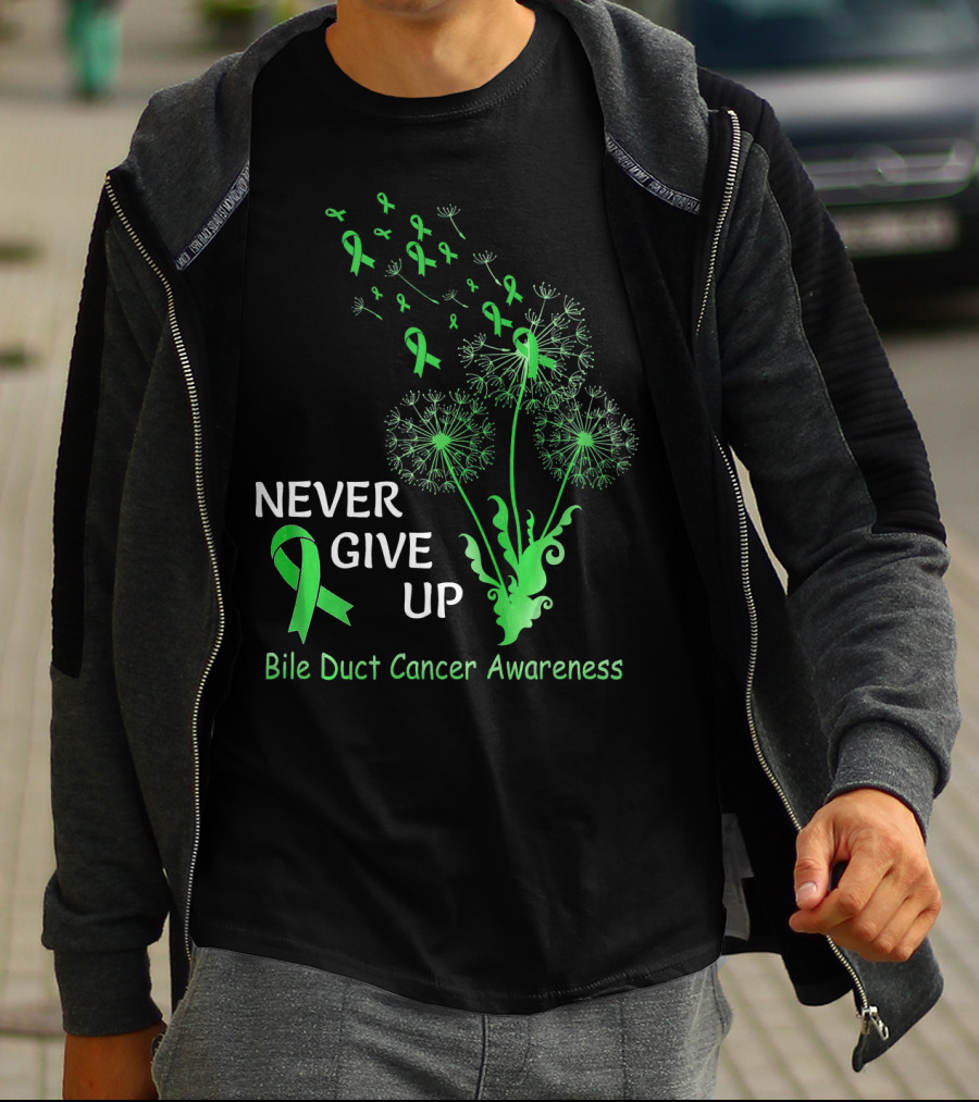 Never Give Up Bile Duct Cancer Awareness Dandelion Green Ribbons T-Shirt