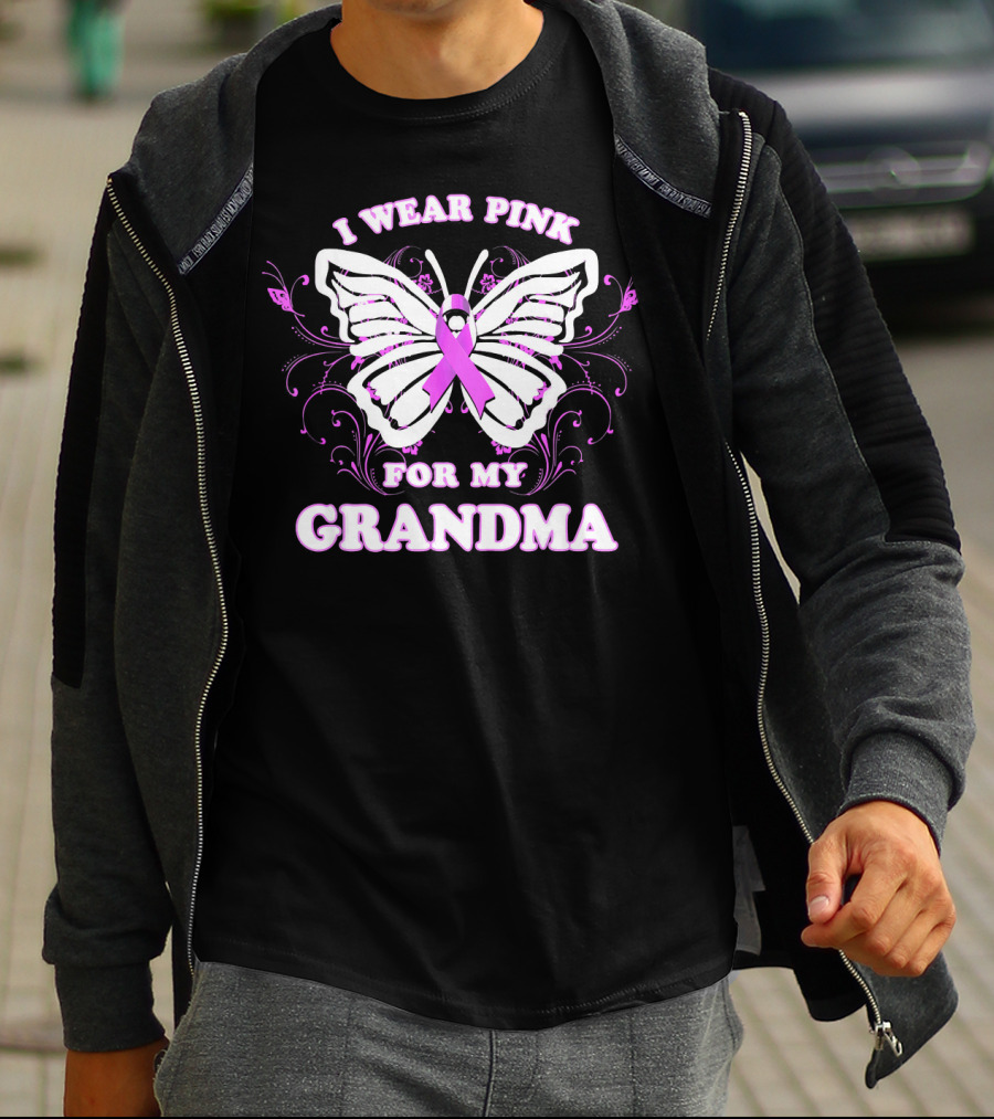 I Wear Pink For My Grandma Breast Cancer Awareness Butterfly T-Shirt
