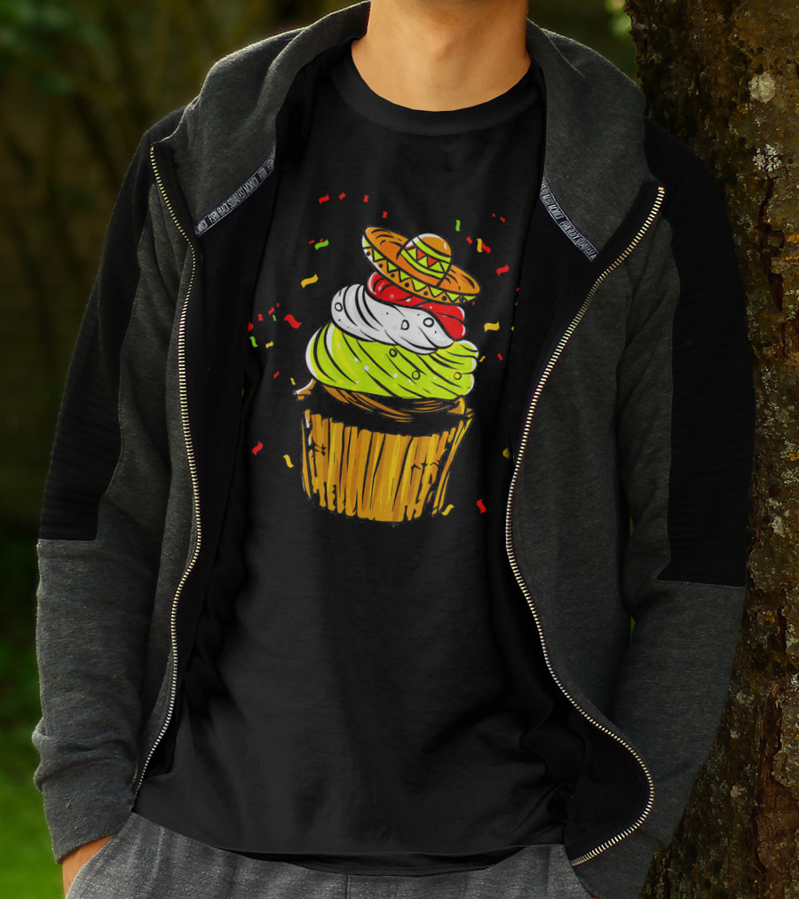 Cinco De Mayo Fiesta Cupcake With Sombrero And Confetti T-Shirt