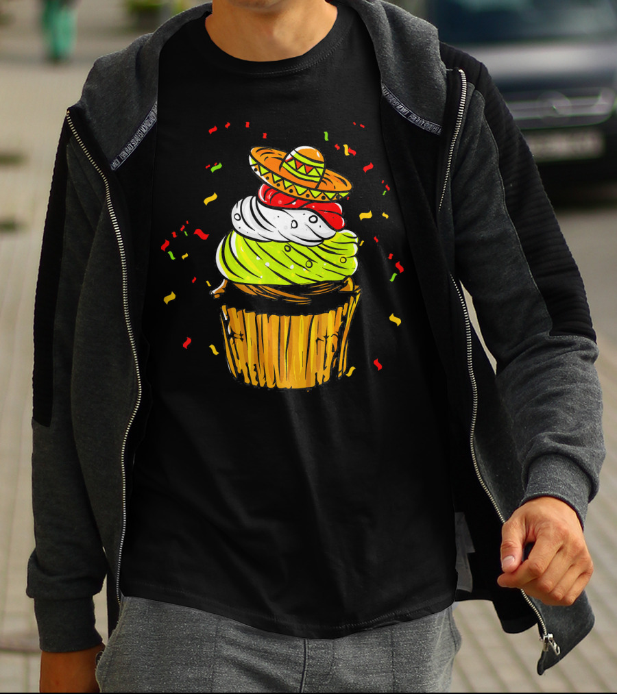Cinco De Mayo Fiesta Cupcake With Sombrero And Confetti T-Shirt